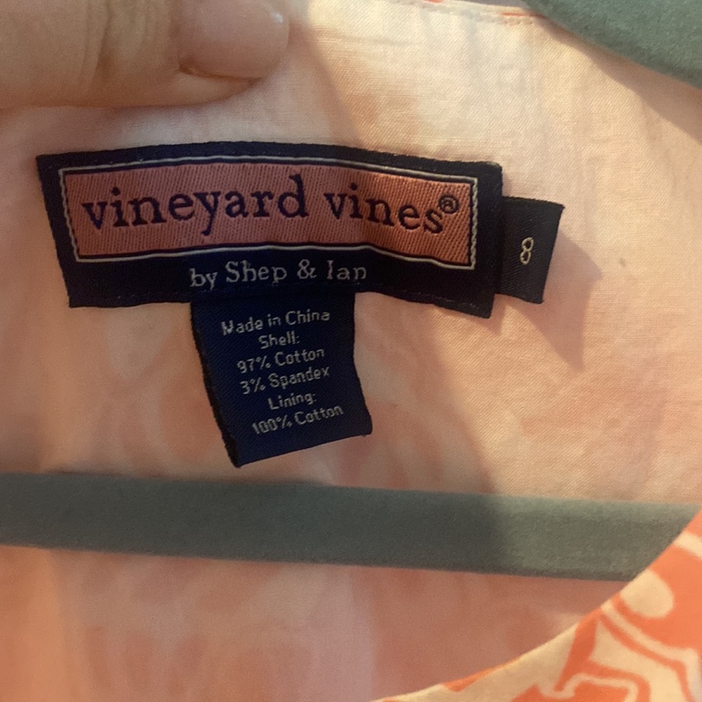 Vineyard Vines Coral/Pink & White Seashore Dress w/ embroidered detailing Girl 8 - Picture 4 of 6